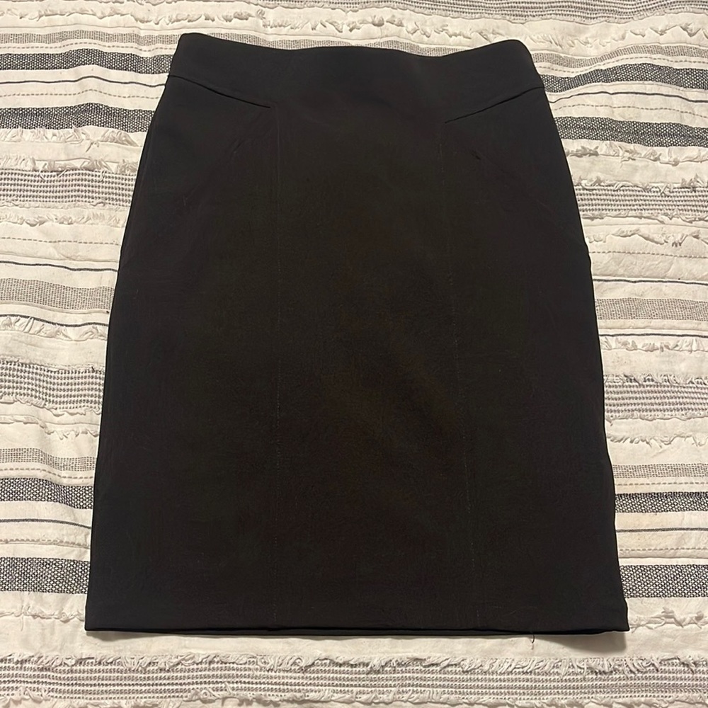 H&M above knee skirt